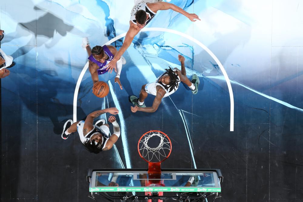 方停赛一场 方停赛一场